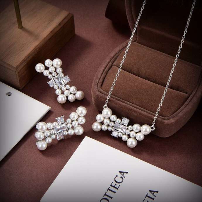 Picture of Bottega Veneta Sets _SKUBottegaVenetasuits07cly01616